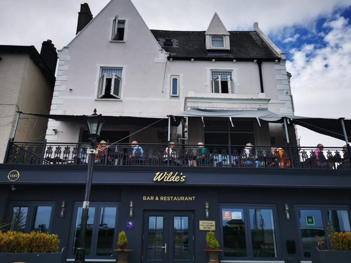 The Strand Hotel Former Home Of Oscar Wilde & Caffe Vergnano 1882 Bray Zewnętrze zdjęcie